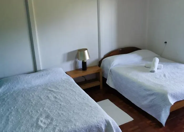 Mora'S Place B&B