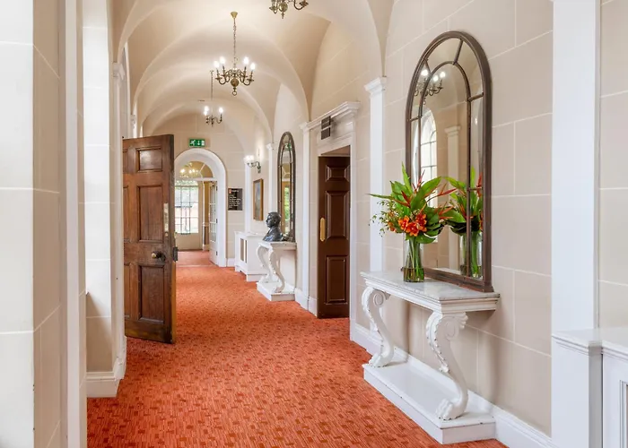 Hitchin Priory Hotel