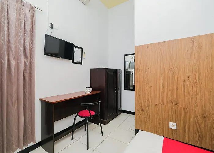 Reddoorz Syariah Near Rsud Tuban