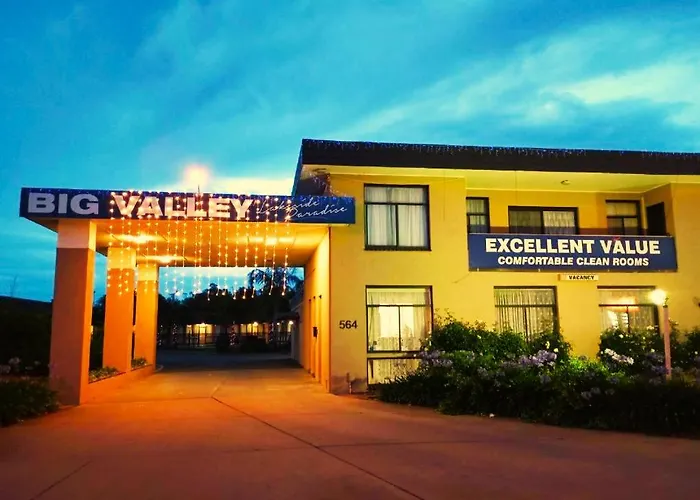 Big Valley Lakeside Paradise Motor Inn