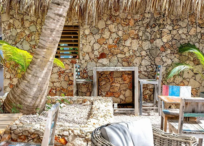 The Hut Bonaire
