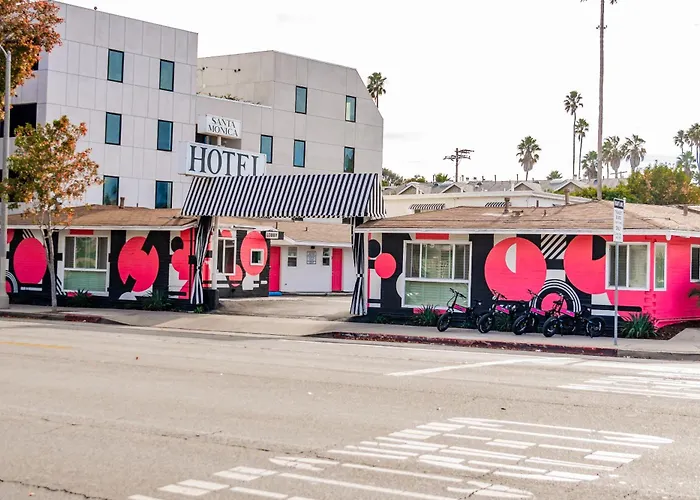 Santa Monica Motels