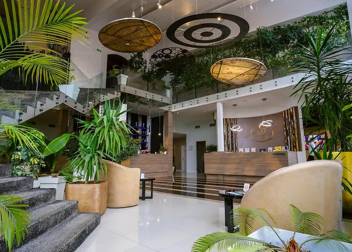 Hotel Crystal Light