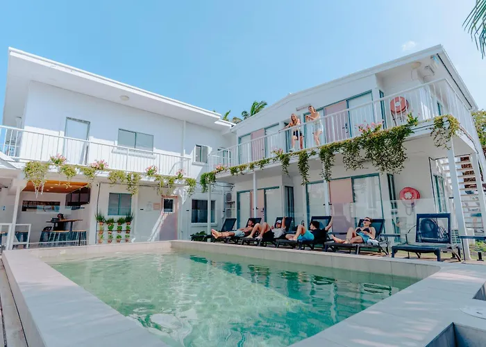 Coolangatta Hostels