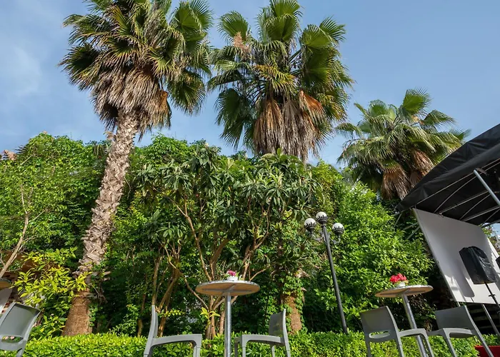 Grand Viking Hotel