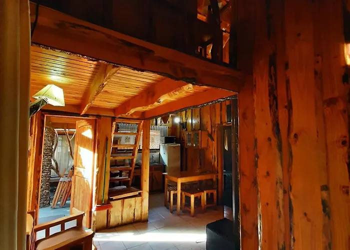 Hosteria-Cabanas Rucapillan