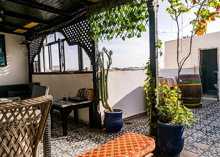 Essaouira Youth Hostel & Social Travel