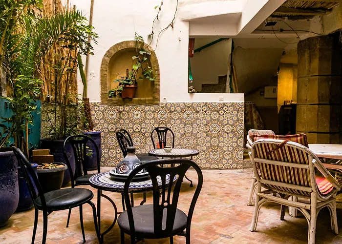 Essaouira Youth Hostel & Social Travel