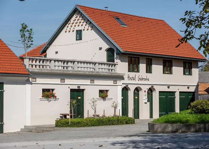 Hostel Gabronka