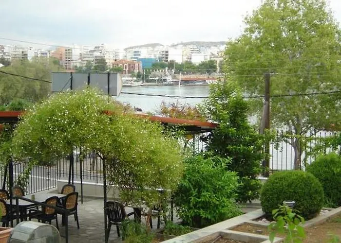 Morfeas Hotel