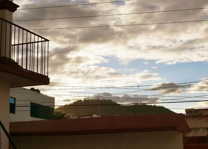 Casa El Mundo