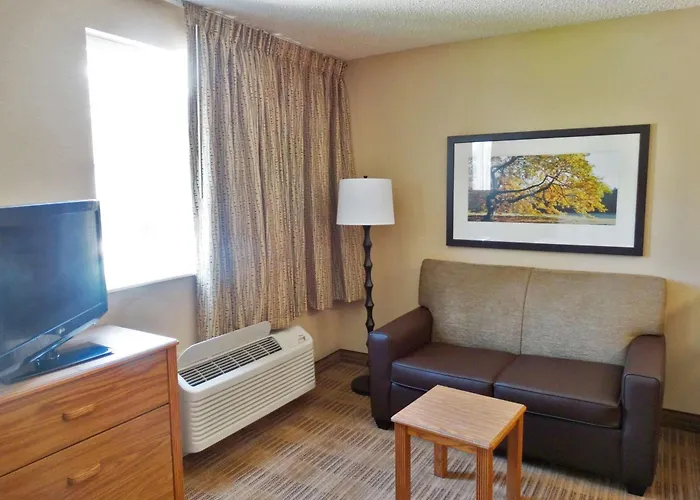 Extended Stay America Select Suites - Providence - Airport