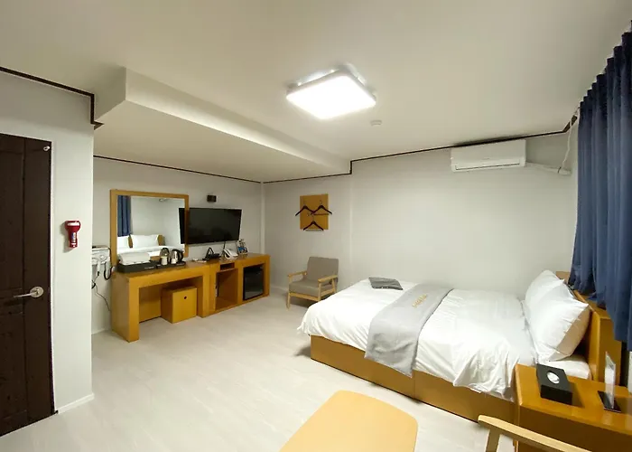 Suanbo Hot Spring Healing Hotel