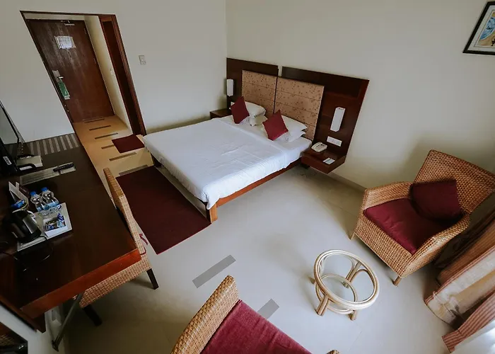Hotel Devaragam By K P Namboodiri'S