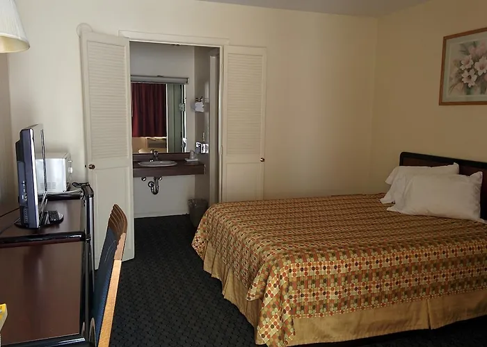 Flat Rock Motels