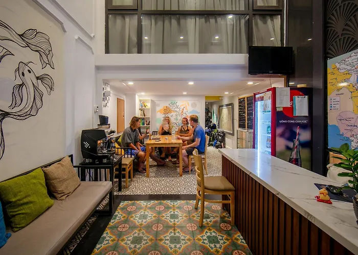 Hanoi Downtown Hostel & Rooftop View