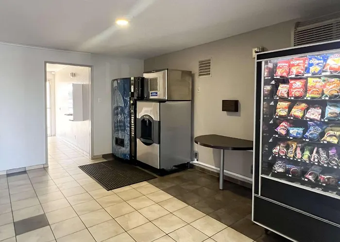 Motel 6-Tulare, Ca
