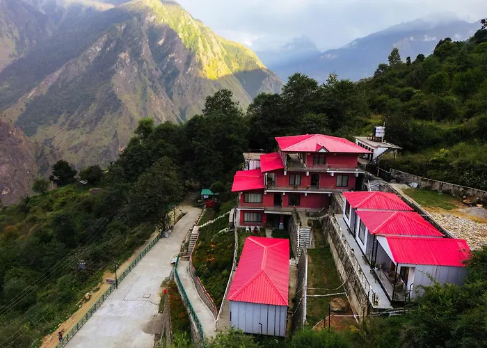 Aaryam Resort, Auli