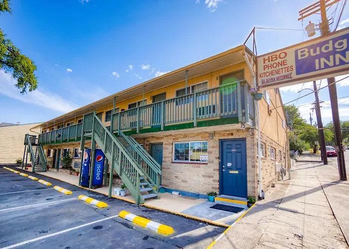 Budget Inn