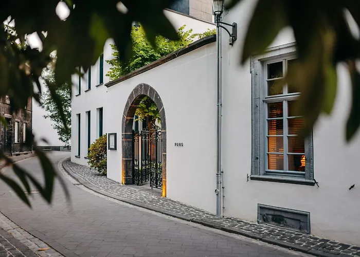 Hotel PURS