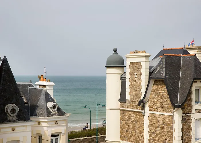 Escale Oceania Saint Malo