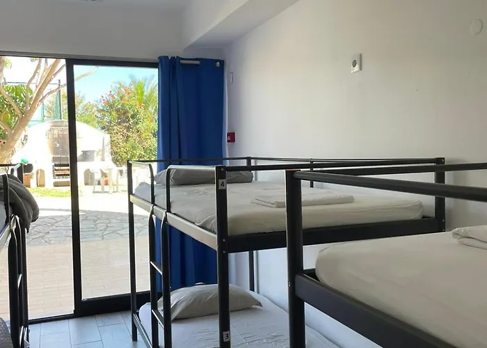 Auberges de jeunesse à District de Faro