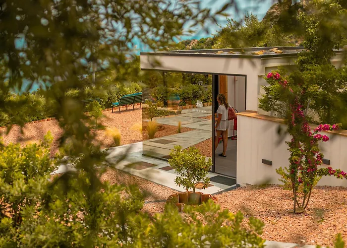 Villa Toto Resort