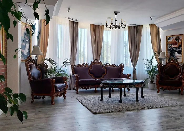 C&C Karo Resort