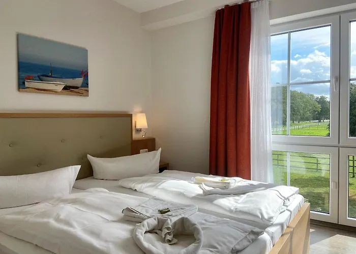 Friesenhof Hotel-Restaurant-Reitanlage