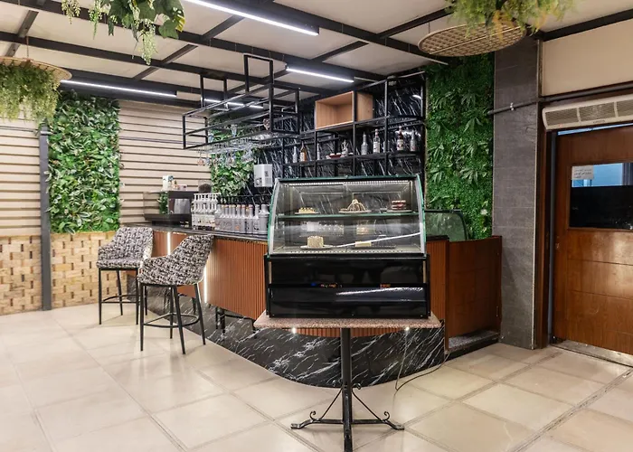 Hotels in Al-Minya