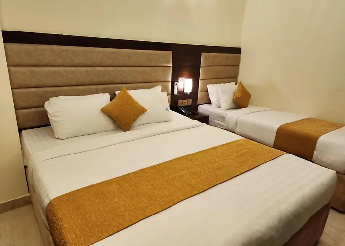 White Park Hotel & Suites