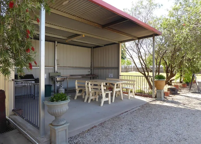 The Lydoun Motel