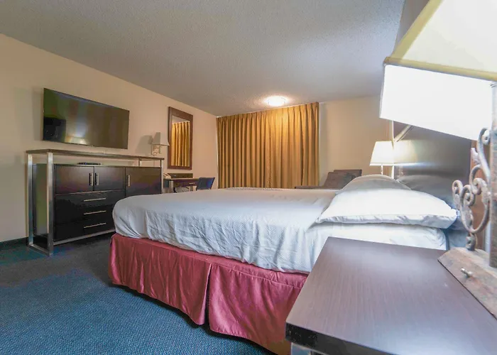 Royal Plaza Inn