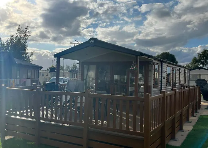 The Luxury Break Sleeps 6 At Kingfisher Court South Facing