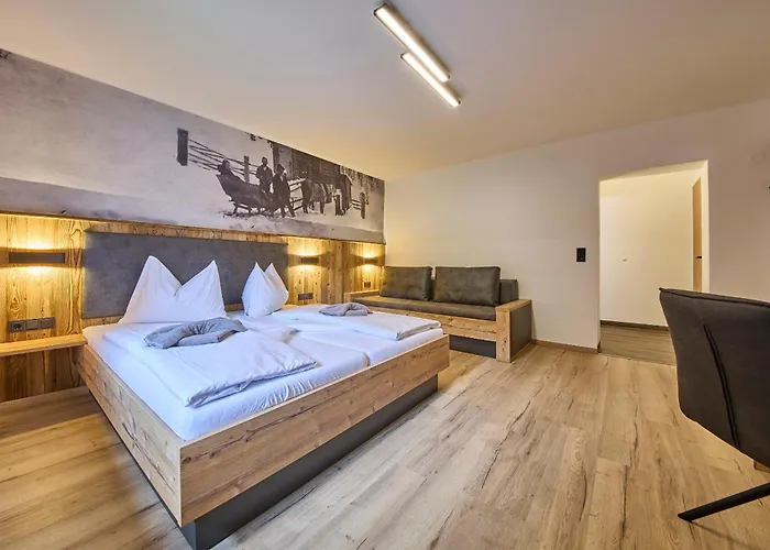 Eibinghof BED&BREAKFAST&SWIM Frühstück Pension