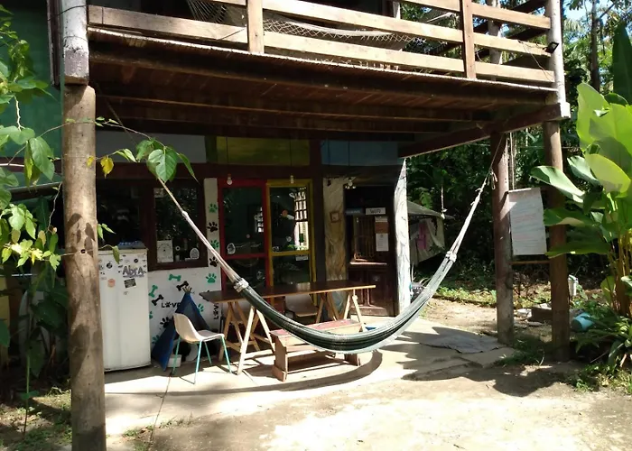 Hostels de Camburi (Sao Paulo)