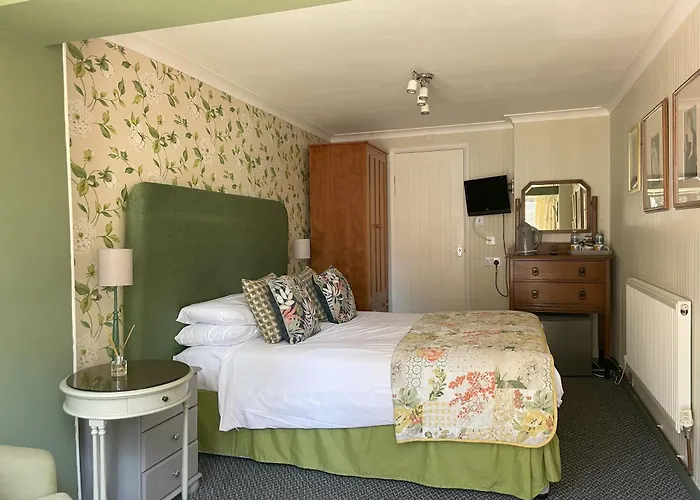 Knights Court Hotel