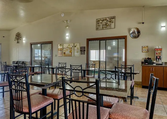 Super 8 By Wyndham Alamosa