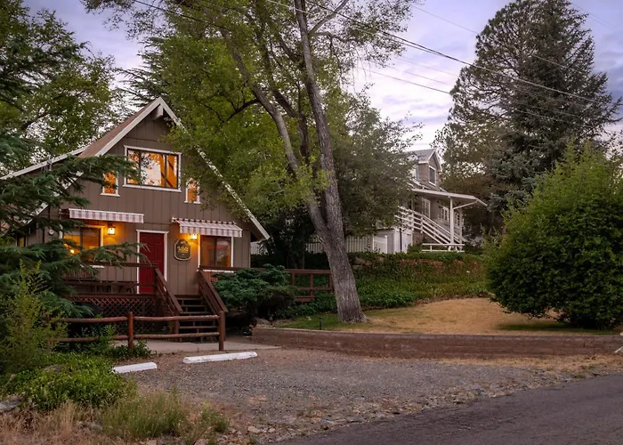 Prescott Pines Inn