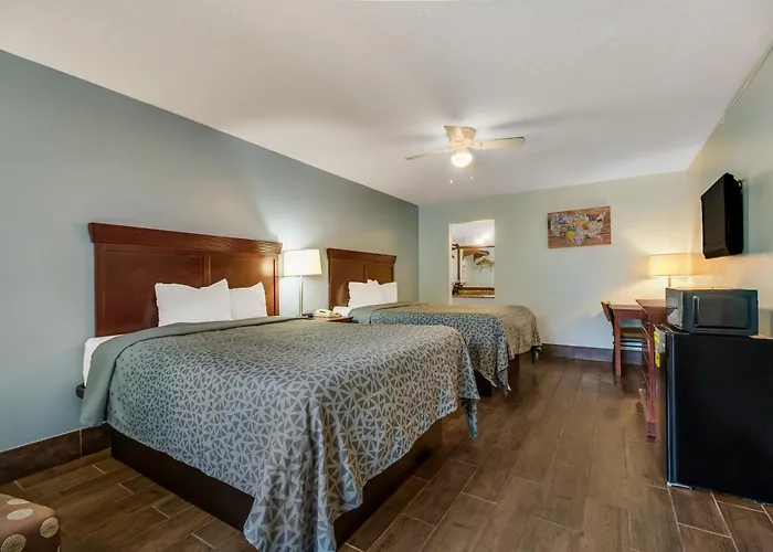 Econo Lodge Inn & Suites Fulton - Rockport
