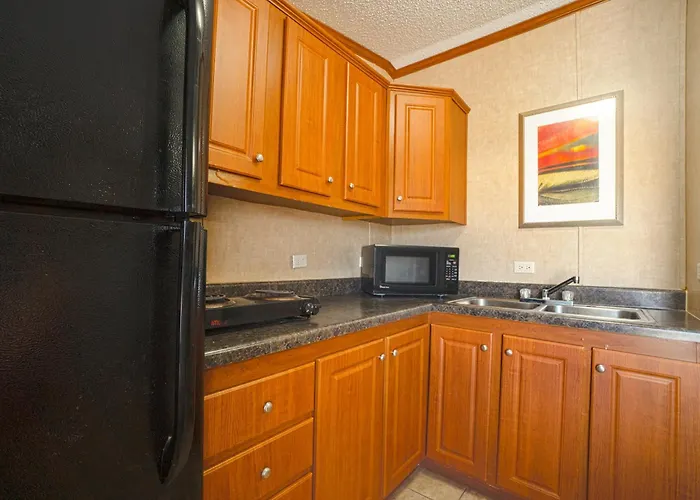 Grand Eagle Ford Lodge & Rv Park
