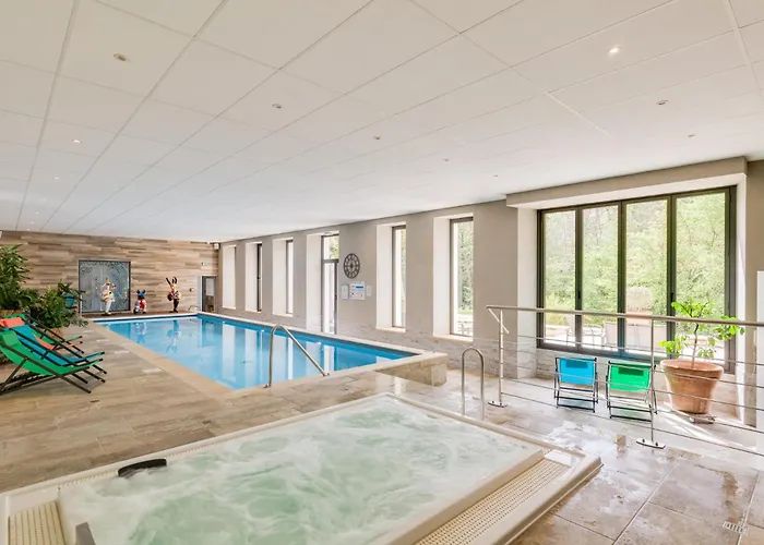 Hotels in Dieulefit