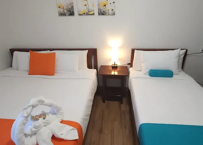 Voyager Sun & Reef Hotel