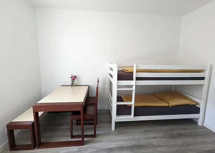 Gemütliche 2-Zi-Whg, Strandnähe, kostenloser Parkplatz, Schlüsselbox, 24/7 Selfcheckin