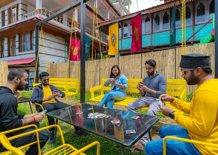 Whoopers Boutique Kasol - Harry Potter Themed