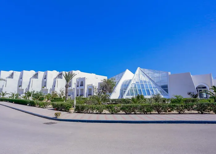Al Jazira Beach & Spa
