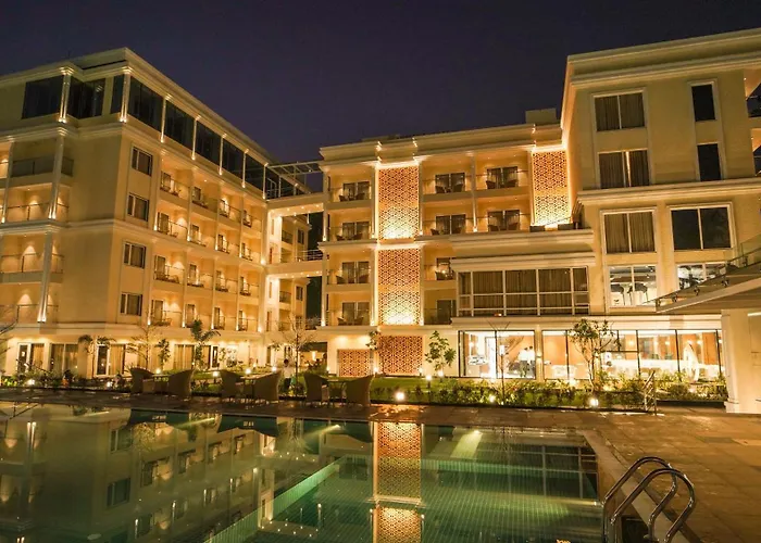 Antique Regency !! Luxurious Hotel In Digha !!