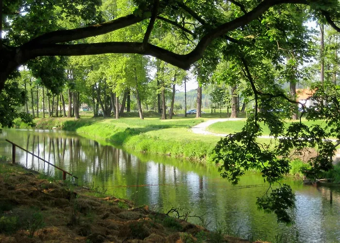 Pałac Łomnica Karkonosze - Schloss Lomnitz Riesengebirge