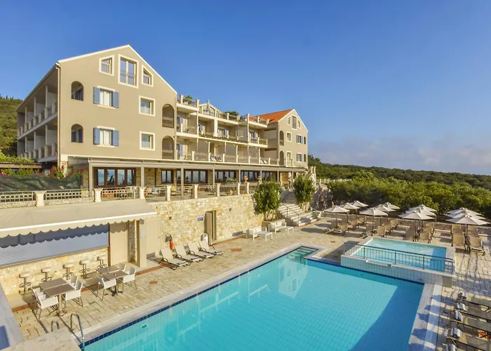 Almyra Hotel