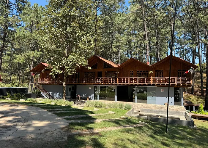Pine Tree Mazamitla Hotel Boutique & Cabanas